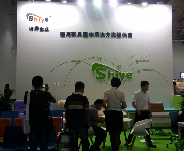 詩燁企業(yè)2015年大連醫(yī)院建設(shè)展